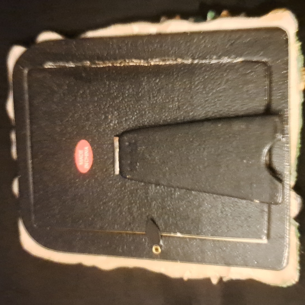 Picture frame - Picture 2 of 2